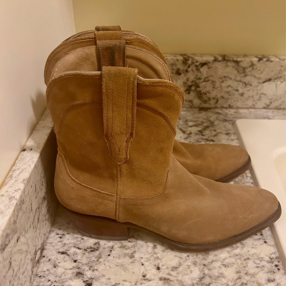 Worn Once! Tecovas Lucy Boot 8 B Sand Suede Tan Boots